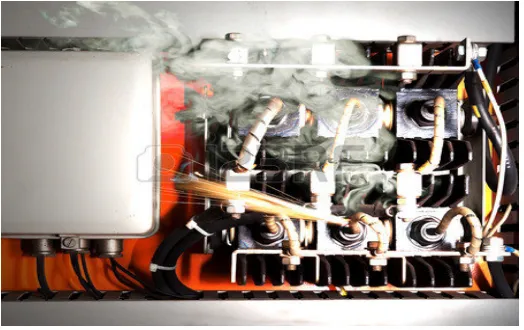 Figure 1.1: Short circuit 
