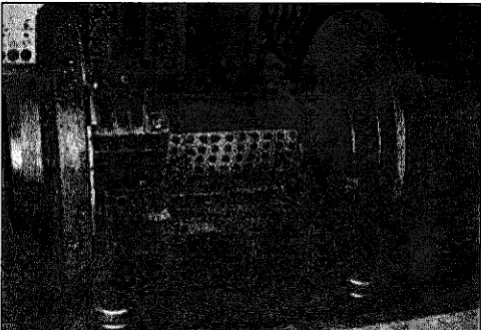Figure 2.1 : A magnetic Digital Storage Drum Memory fiom 1950s (Bhasker, 