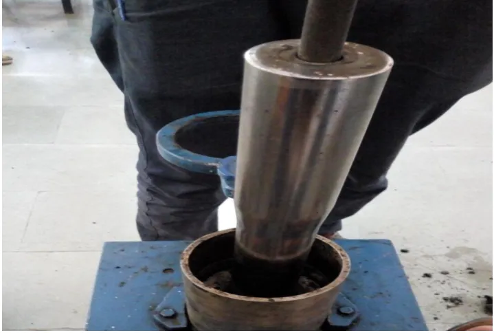 Figure No. 4 (b) Step 4   Mixing Process of Bitumen 