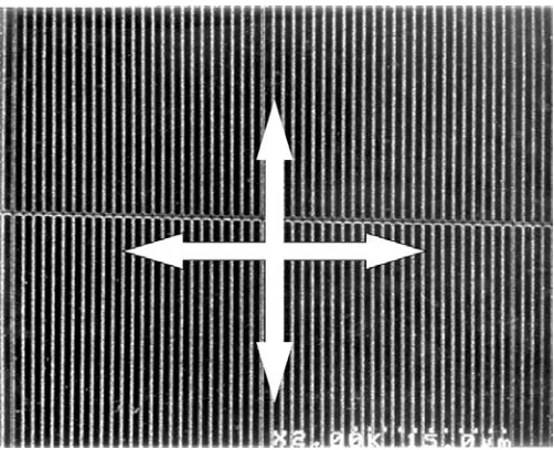Figure 10.  A close-up SEM view of a portion of a silicon membrane patterned to form a polarizer