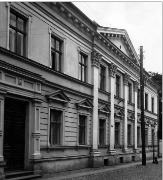 Fig. 4. Lai Street 36 in Tartu. The Cabinet of Art History was located on the ﬁ rst ﬂ oor (Art Historical Photograph Collection).