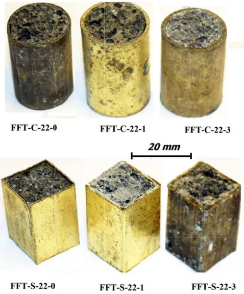 Fig. 1. Fooam-filled Cuu-30Zn brass ttubes before compression teest. Top: circlee section, Botttom: square section