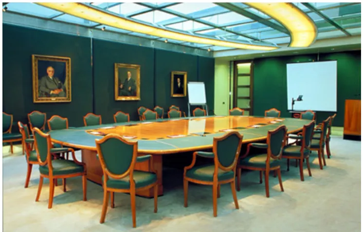 Figure 5: Rectangular table (Barclay’s Bank).10
