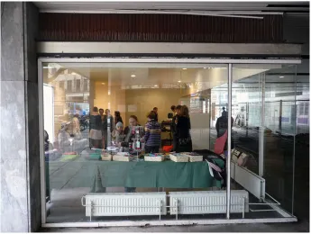Fig. 2: Opening of Glasbox at its first location (© Michael Ziehl) 