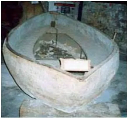 Figure 2.1: Boat Built by Joseph Lambot  