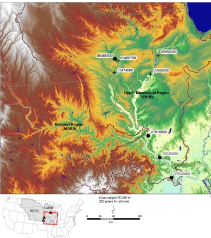Figure 1. Eight USGS sites over the study area. The boundaries of the Upper Mississippi River Basin (UMRB) and Missouri River Basin(MORB) are highlighted