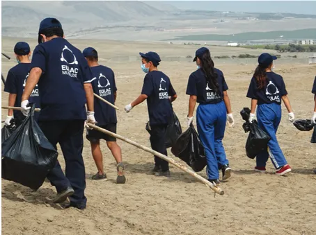 Fig. 7. Cleaning campaign in the countryside of Moche, La Libertad.  © Luis Repetto Málaga