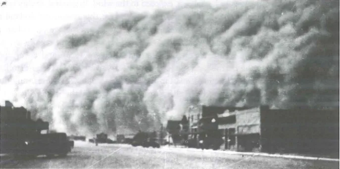 Figure 18.1 A 'black blizzard' approaching Dalhart,Texas, during the Dust Bowl period of the 1930s