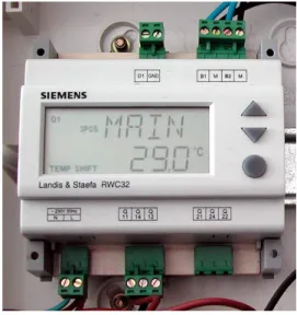 Figure  1:  Software-based,  digitally  con- con-nected home automation control unit that  processes  the  input  signals  from  several  distributed sensors to control a  (distribut-ed)  heating  system  again  using  different  digital communication chan