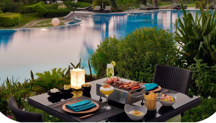 Table BBQ served daily from 6:00 pm to 11:00 pm at the Palm's terrace by the poolside  for BHD 12 net per person.