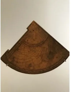 Figure 2. 17th c. Ottoman qıbla estimating compass (Paris, Musee IMA1 inv. Al 85-05). 