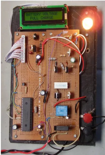Figure 12. Photo of the Charge Controller in the Charging Stage (12V)   
