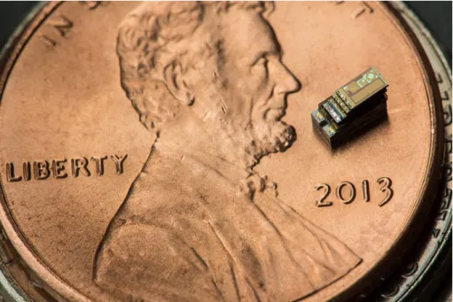 Figure 1.2: An example of a millimeter-scale smart dust node, based on the node presented by Lee et al