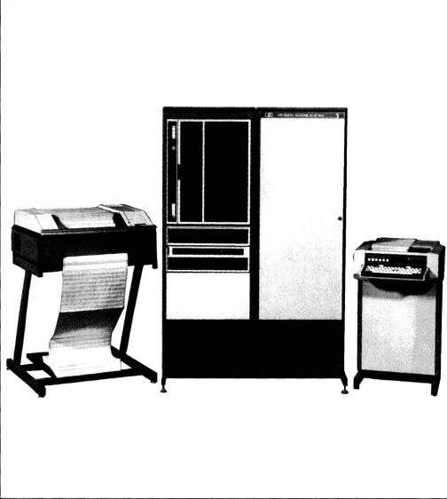 Figure 1-1. Typical HP 2000 Access System 