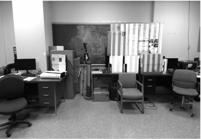 Figure 6: Vertical gray code as seen by the first Kinect camera 