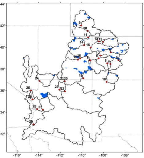 Fig. 3. The locations of the 72 “reference-quality” watersheds (inblue) used in the baseﬂow recession analysis