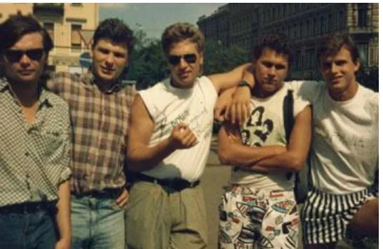 Figure 3.1: Black Marketeers on Nevskii Prospekt, Early 1980s 