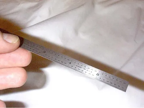 Figure 3-1: Scale dimensions on each side of the scale 