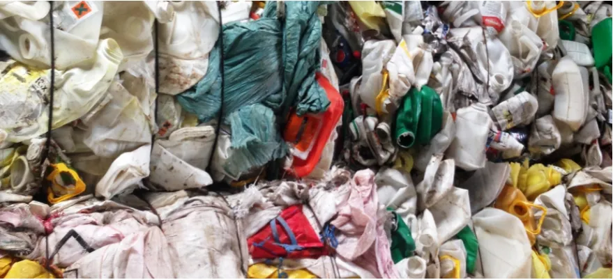 Figure 3.1: Plastic Waste Bale, that will be processed by the HKW