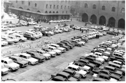 Figure. 2. Bologna, Piazza Maggiore, 1960’s. 