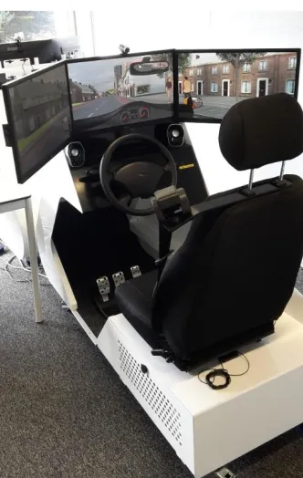Figure 1. Driving simulator: Drive Master LT, manufactured by Green Dino. 