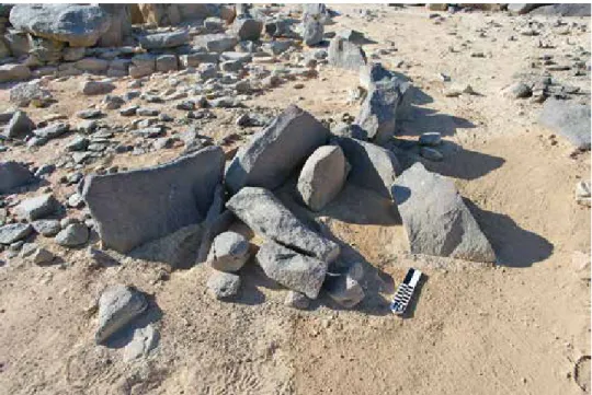 Figure 7. small stone installation constructed against face of external arc (photo by  Y. M