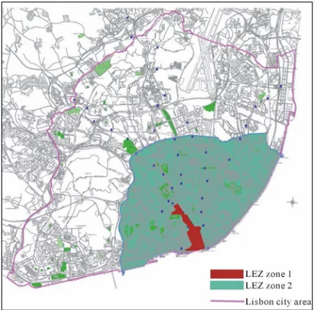 Figure 3. LEZ boundaries and comparison with the Lisbon city area [20]. 