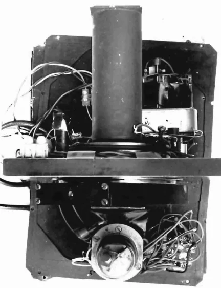 Figure E.1: Inside view of spectro~~otometer anit 