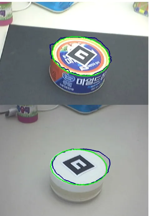 Figure 1: Results of tracing physical objects with (green strokes)and without (blue strokes) the Snap-To-Feature technique.