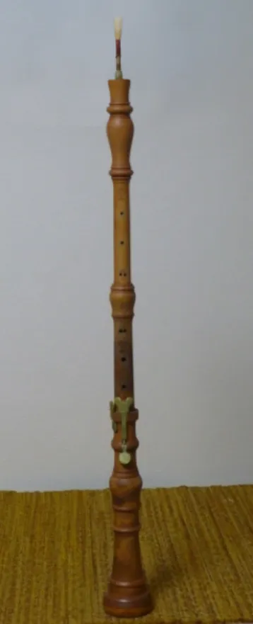 Figure 3 – Hautbois Hotteterre,  Paris, XVII e  siècle, copie par Marcel  Ponseele, collection de l’auteur.